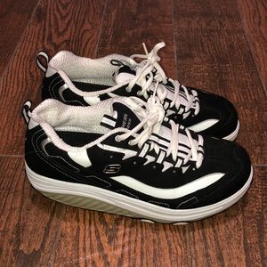 Women’s Sketchers Shape Ups Black/White Shoes 10